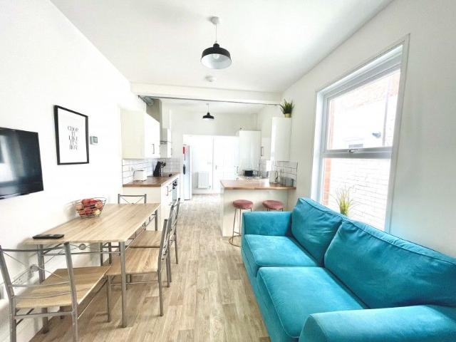 Apartment for rent in St Thomas, Exeter