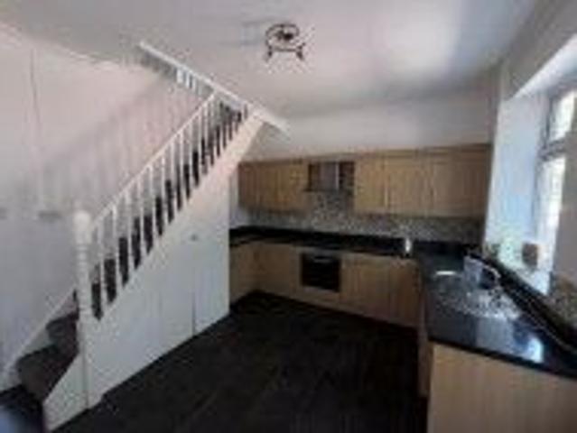 House for rent in Moses Gate, Lee Bank