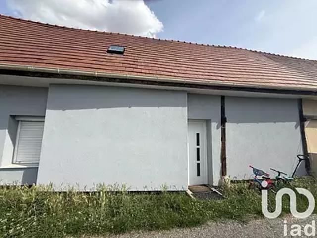 Maison vente à Monceaux, Bulles