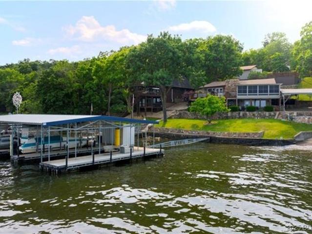 House for sale in Gravois Mills