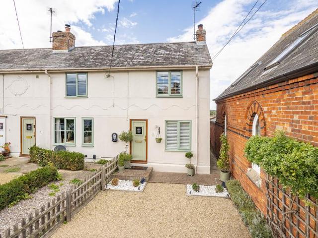 House for rent in Chipping Hill, Essex