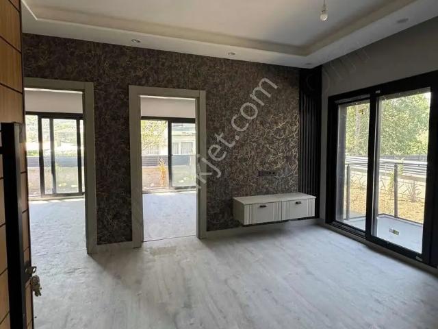 Çıtlık, Ula içerisinde kiralık mülk