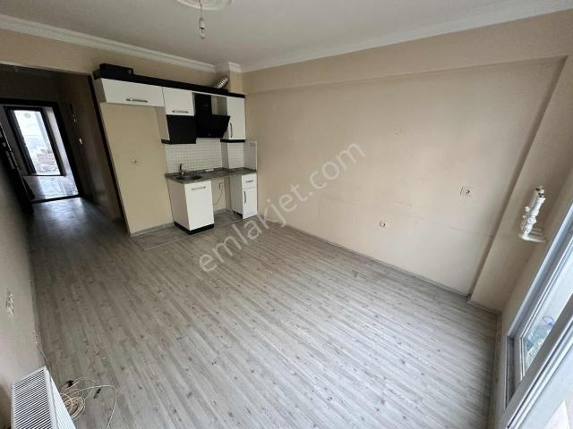 Adatepe Mahallesi, Buca içerisinde kiralık mülk