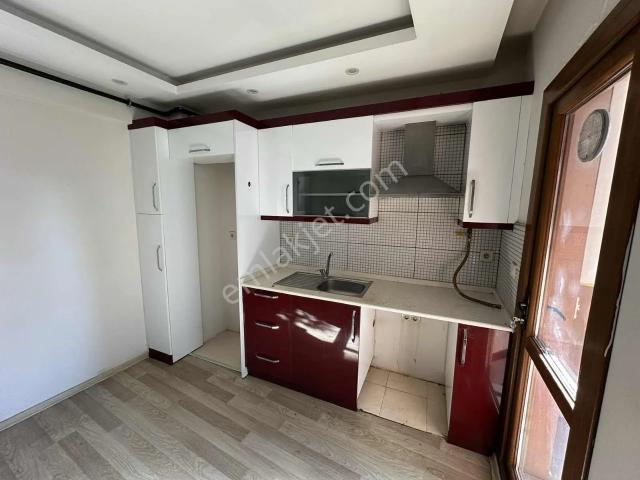 Yenigün Mahallesi, Buca içerisinde kiralık mülk