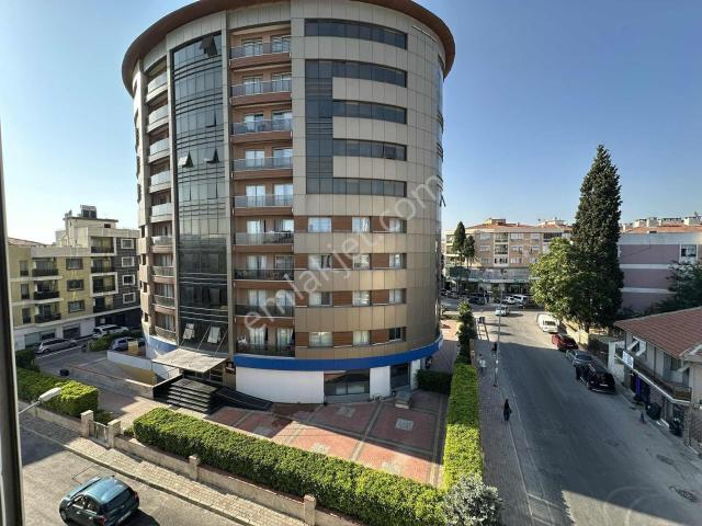 Buca, İzmir içerisinde kiralık mülk