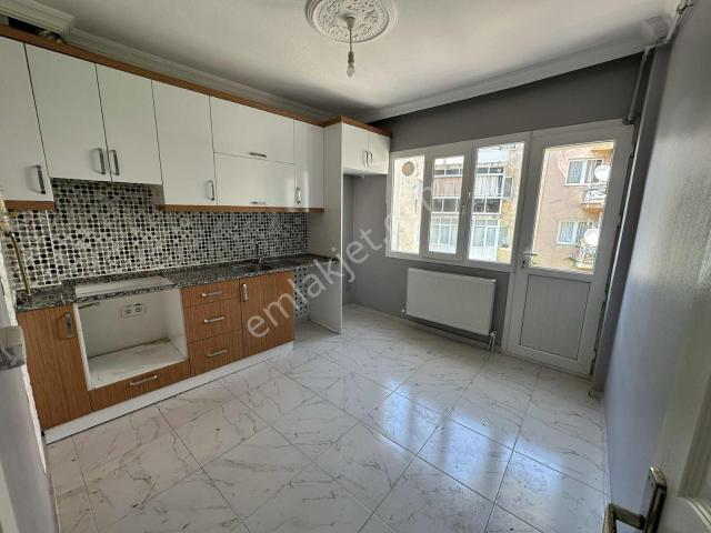 Buca, İzmir içerisinde kiralık mülk