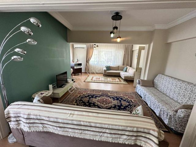 Buca, İzmir içerisinde kiralık mülk
