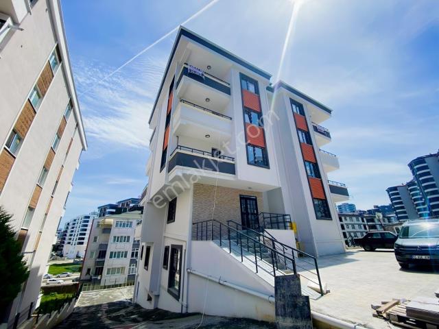 İstiklal Mahallesi, Atakum içerisinde kiralık mülk