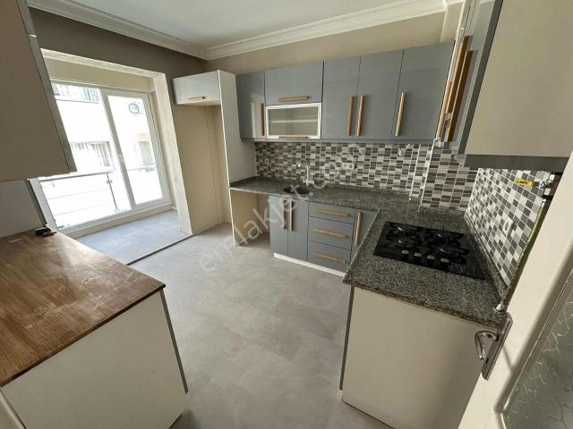 Buca, İzmir içerisinde kiralık mülk