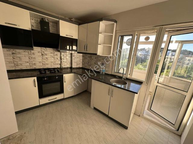 Buca, İzmir içerisinde kiralık mülk