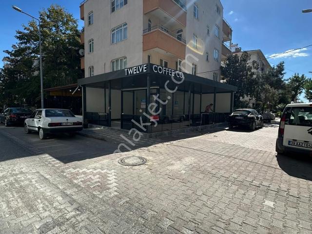 Edremit, Balikesir içerisinde kiralık Dükkan