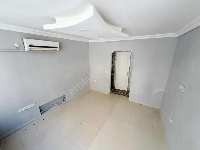Konak, İzmir içerisinde satılık mülk