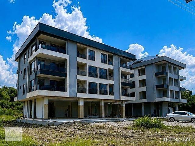 Efirli Mahallesi, Perşembe içerisinde satılık mülk