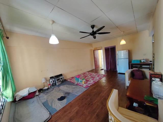 Flat for sale in Selayang, Selangor