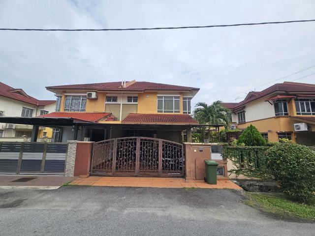 Residential House for sale in Kajang, Langat