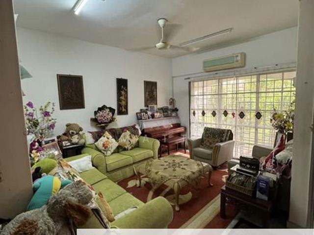 House for sale in Petaling, Subang Jaya