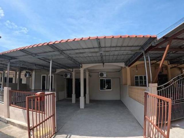 Terraced House for sale in Batu Pahat, Johor