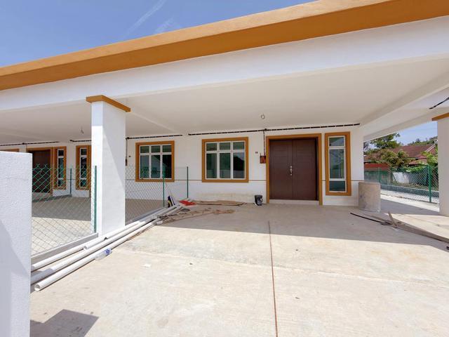 Terraced House for sale in Cheng, Malaka