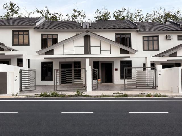 Terraced House for sale in Cheng, Malaka
