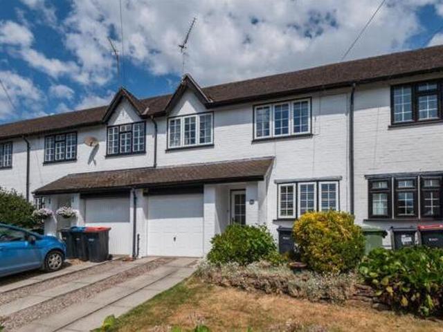 House for sale in Lyons, Greater London
