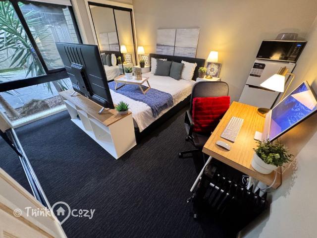 Room for rent in Heidelberg West, Melbourne
