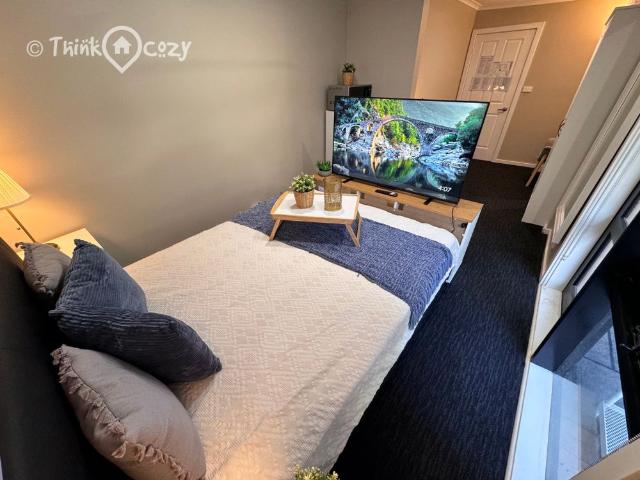 Room for rent in Heidelberg West, Melbourne