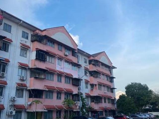 Apartment for sale in Langat, Selangor