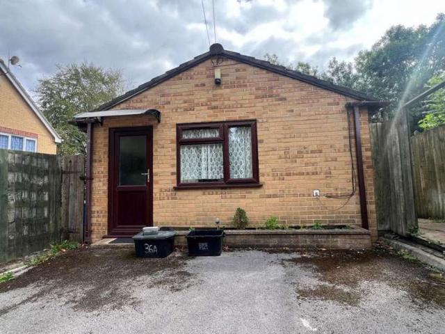 Bungalow for sale in Feckenham, City Of Bristol