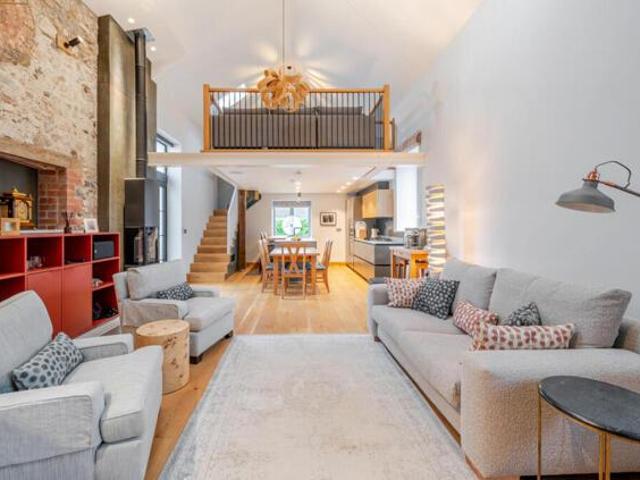 Bungalow for sale in Chardstock, Budlake