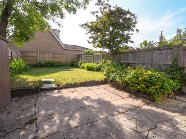 Bungalow for sale in Birkenhead, Newton