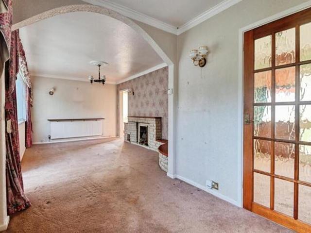 Bungalow for sale in Gun Hill, Warwickshire