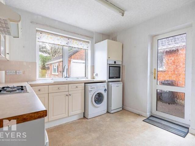 Bungalow for sale in Pokesdown, Bournemouth