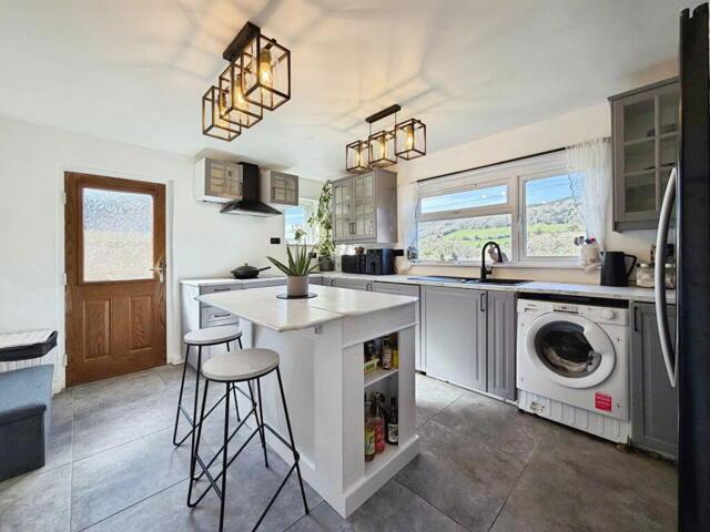 Bungalow for sale in Timberscombe