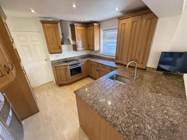 Bungalow for sale in Heswall