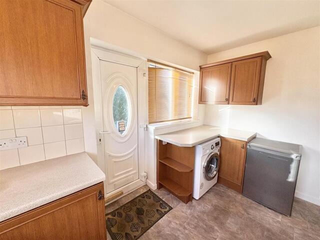 Bungalow for sale in Annesley Woodhouse, East Midlands