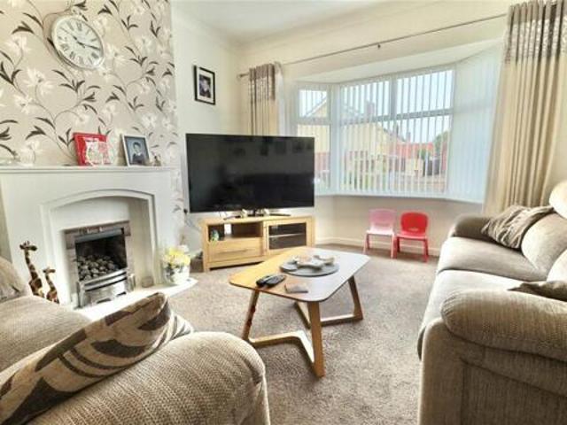 Bungalow for sale in Moreton