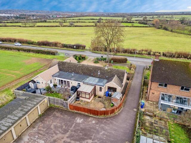 Bungalow for sale in Rothersthorpe, Northamptonshire