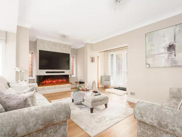 Bungalow for sale