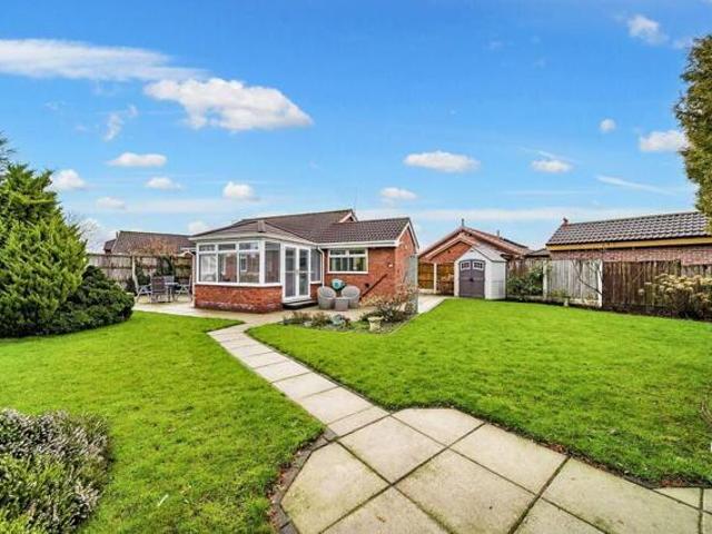 Bungalow for sale in Widnes, Parklands