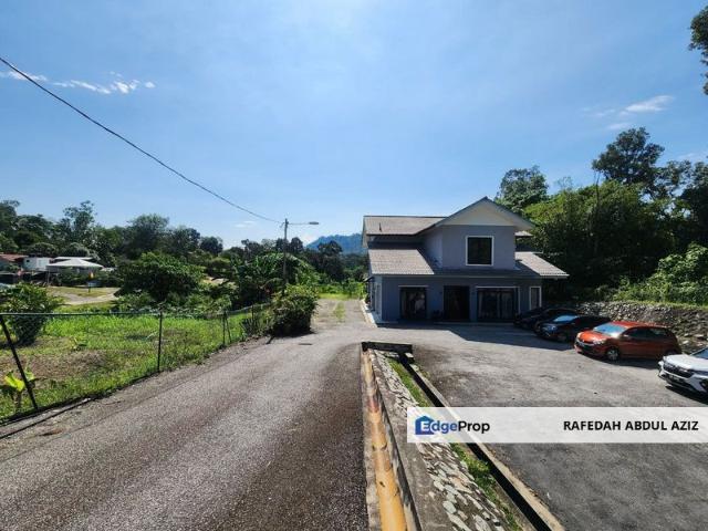 Shop for sale in Kajang, Langat
