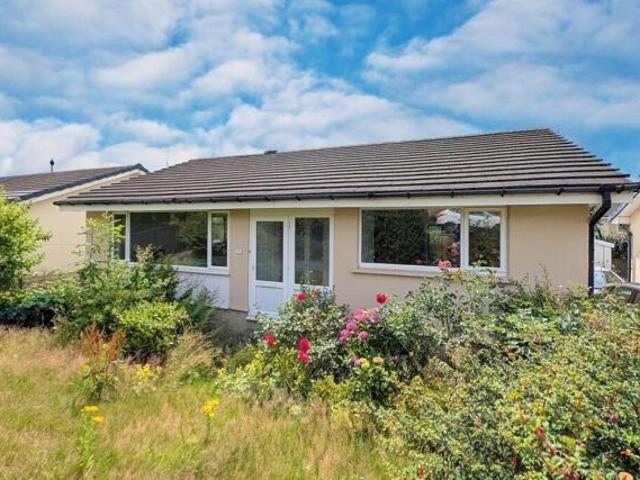 Bungalow for sale in Clifton, West Yorkshire