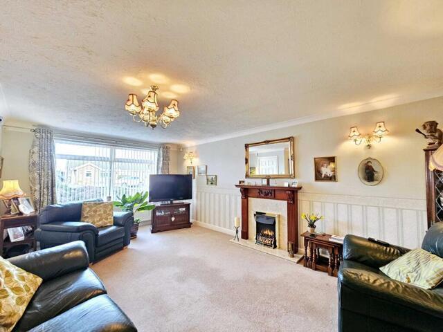 Bungalow for sale in The Pastures, Filey