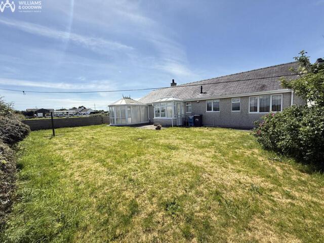 Bungalow for sale in Bryngwran