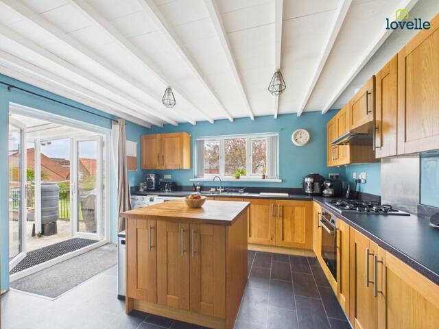 Bungalow for sale in Belleau, Lincolnshire