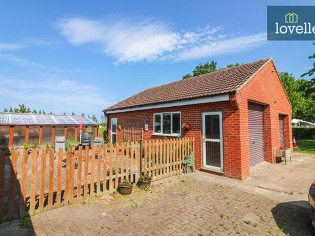 Bungalow for sale in Belleau, Lincolnshire