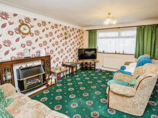 Bungalow for sale in Mold, Leeswood and Pontblyddyn