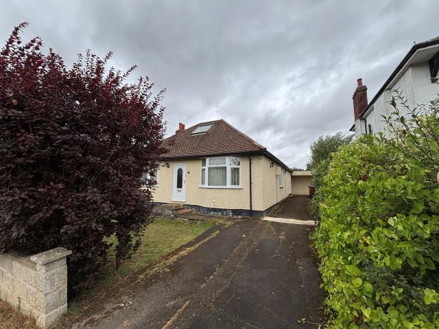 Bungalow for sale in Begbroke, Evershot