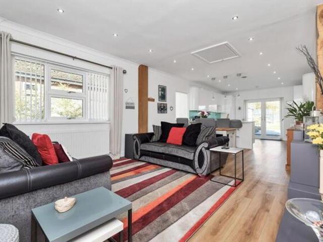 Bungalow for sale in St. Ives, Huntingdon