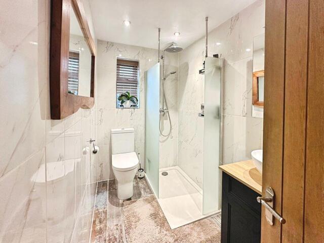 Bungalow for sale in Brightlingsea, Dale Hill