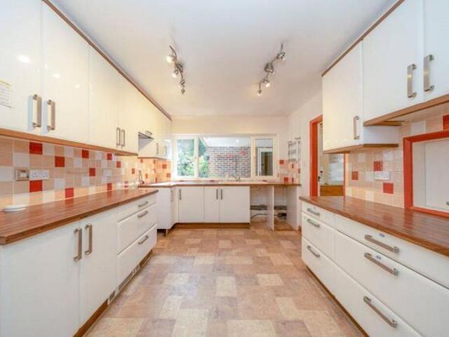 Bungalow for sale in North Watford